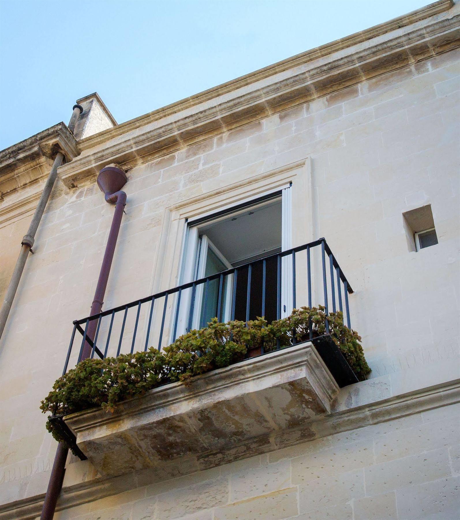 Nonna Jole Acomodação com café da manhã Lecce Exterior foto